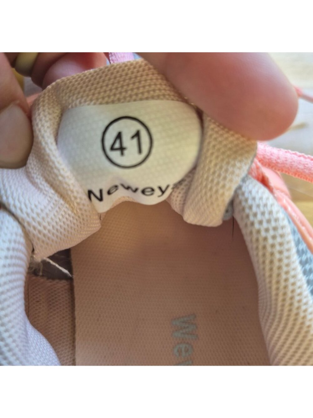Weweya Womens Barefoot Running Shoes Gray & Pink Lightweight & Breathable Mesh - Picture 7 of 8